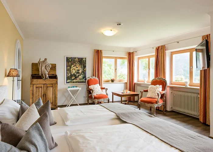 فندق دير يسترهوف 4*